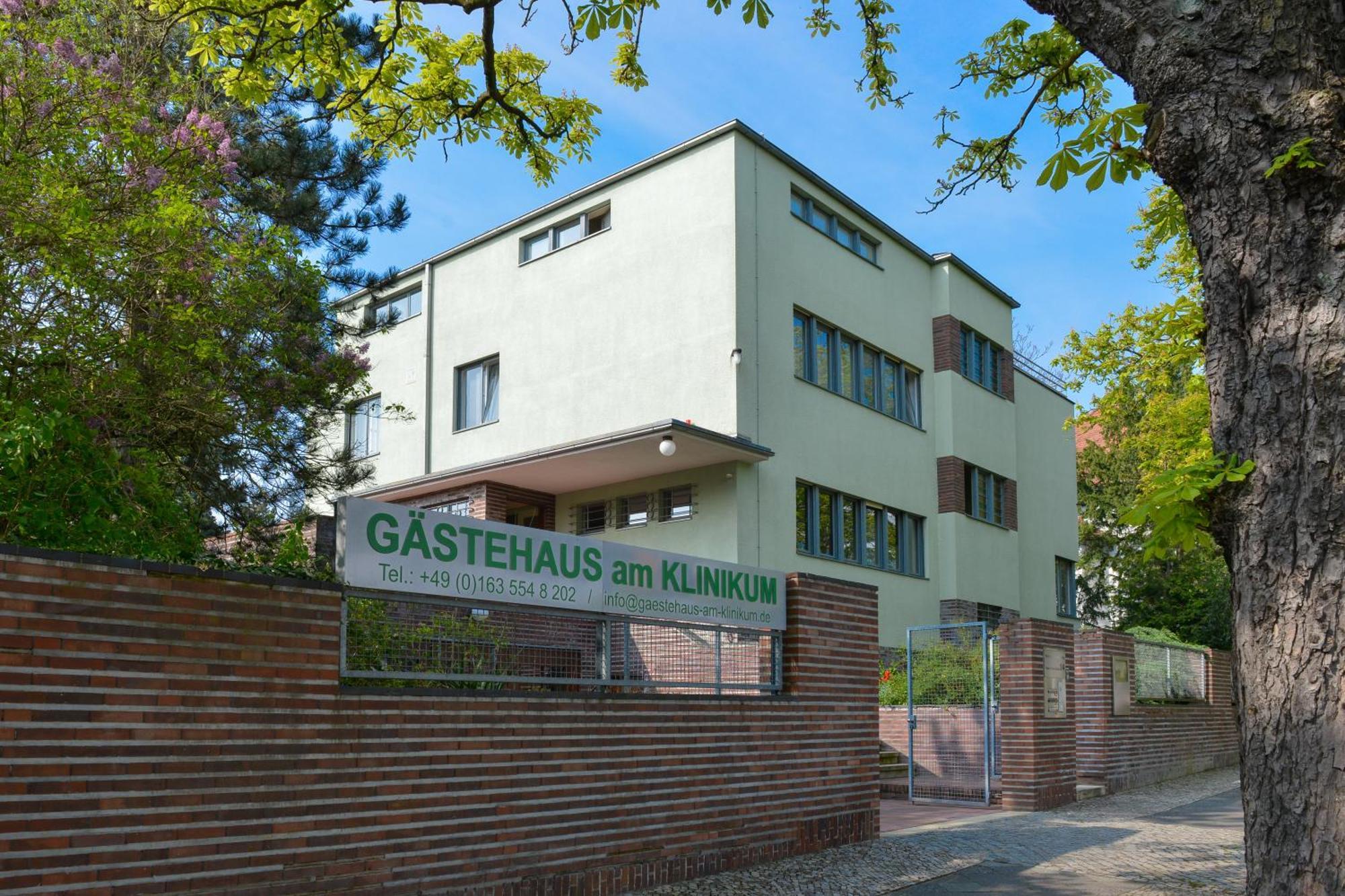 Gaestehaus Am Klinikum Halle  Exterior foto